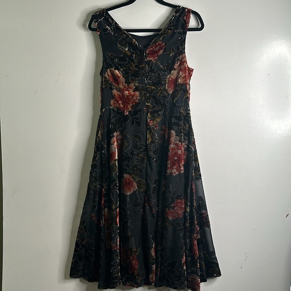 Betsey Johnson burn out velvet crepe floral mid dress size 10 grunge whimsigod - Picture 9 of 13